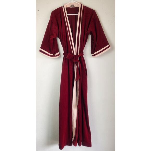Christian dior Other - Vintage Christian Dior Lounge Wear Velour Robe in Burgundy Size XS/Small Belt